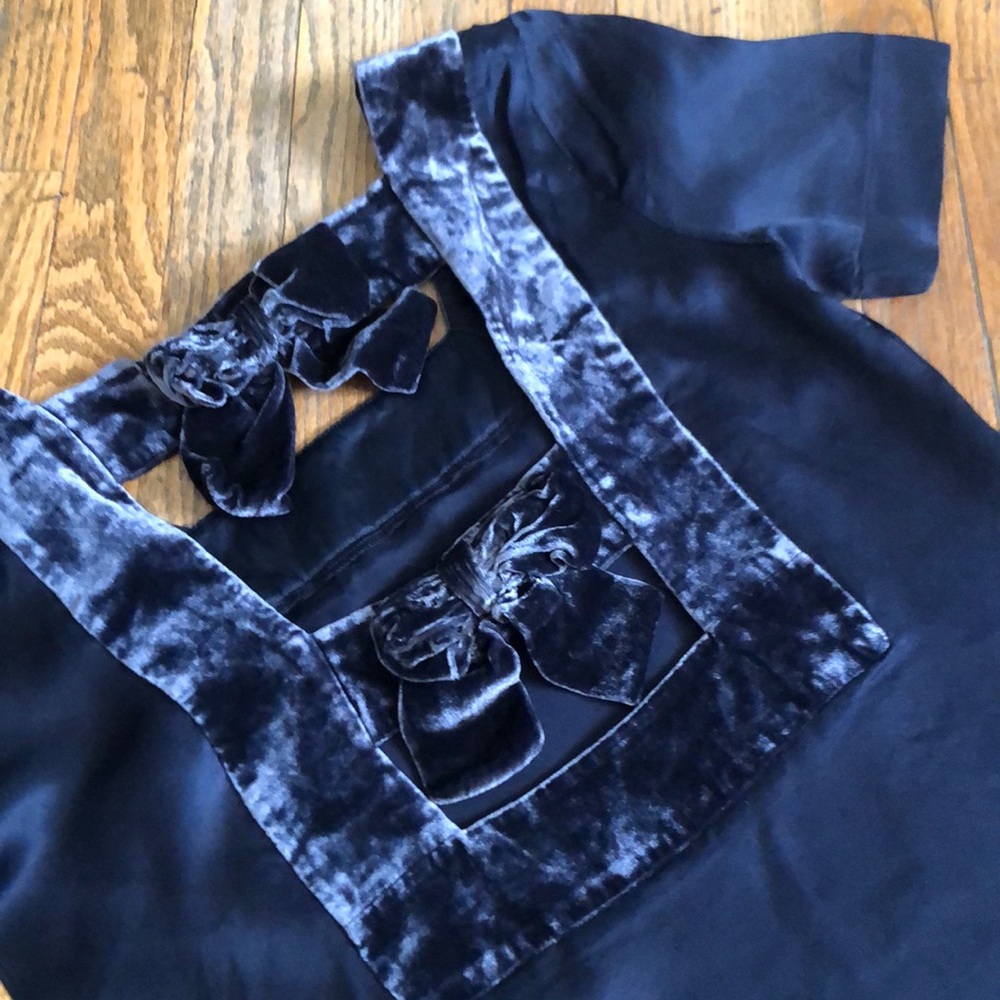 Silk navy blue velvet bow cut out see by Chloe
